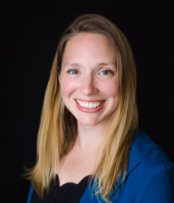 Headshot of Andrea Wright.